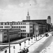 Zdjęcie - XXXVII Liceum Ogólnokształcące im. Jarosława Dąbrowskiego Warszawa - 1955 rok