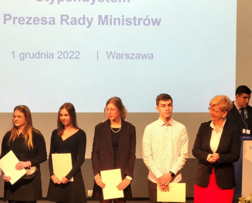 Zdjęcie - Stypendium Prezesa Rady Ministrów dla Zofii Dąbrowskiej z kl. 3a (grudzień 2022 r.)